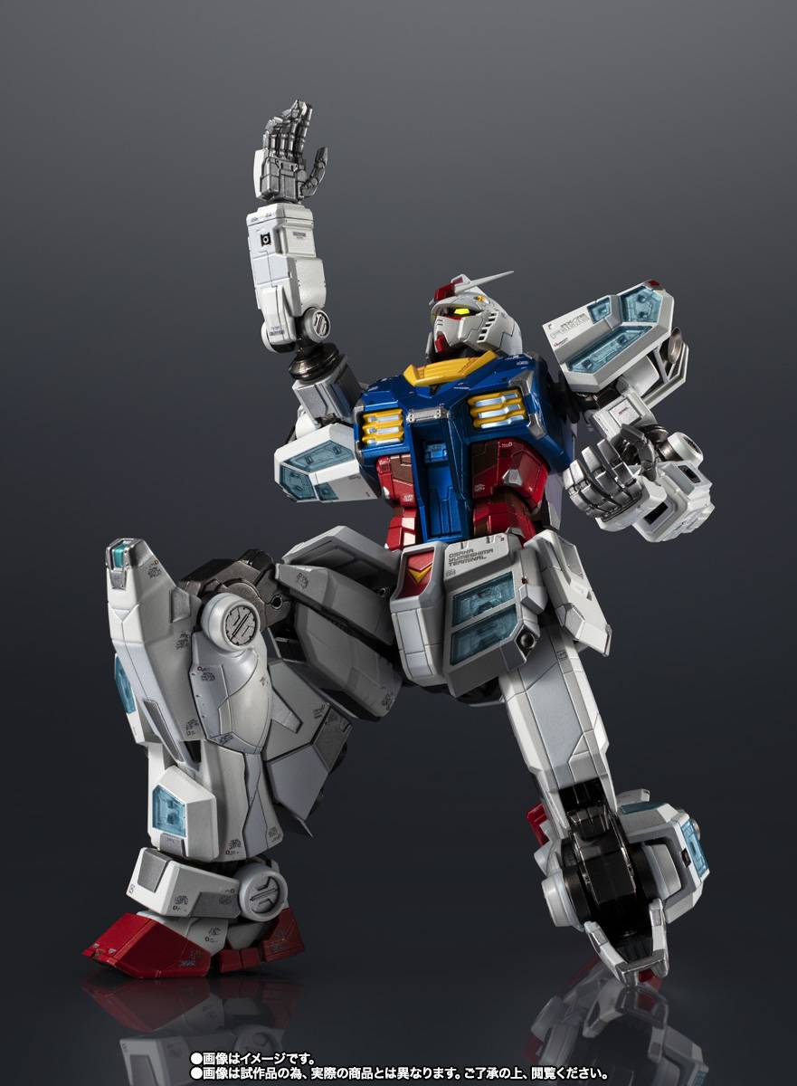 CHOGOKIN RX-78F00/E GUNDAM EXPO 2025 Limited